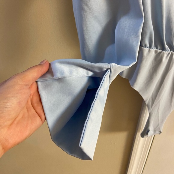 4th & Reckless Blue Bodysuit Blouse Long Sleeve Button Up Medium - Picture 6 of 8